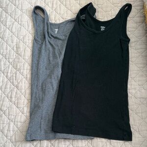 Target Women's Gray and Black Tank Tops